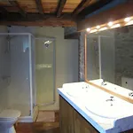 Сasa de vacaciones Alpine Getaway In Neustift Treignes